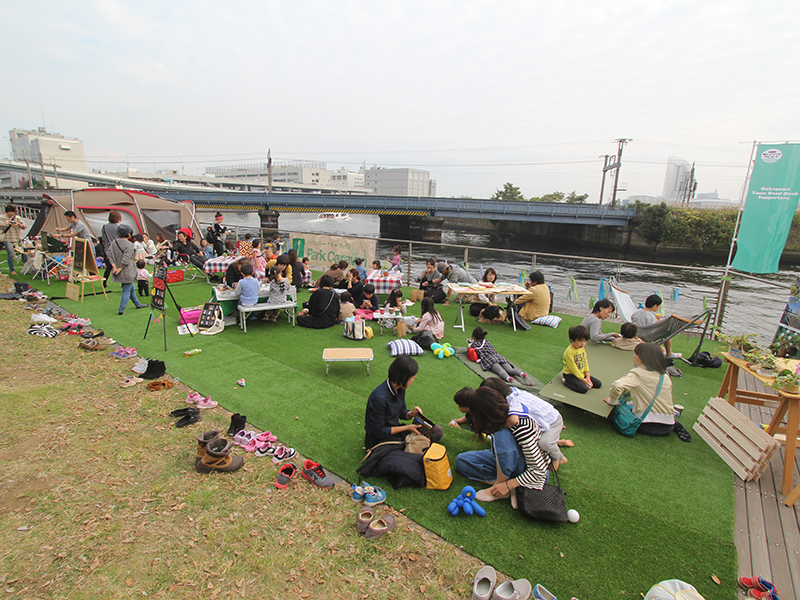 公園をまちのリビングに！　～パークキャラバン／アウトドア・リビングの可能性～