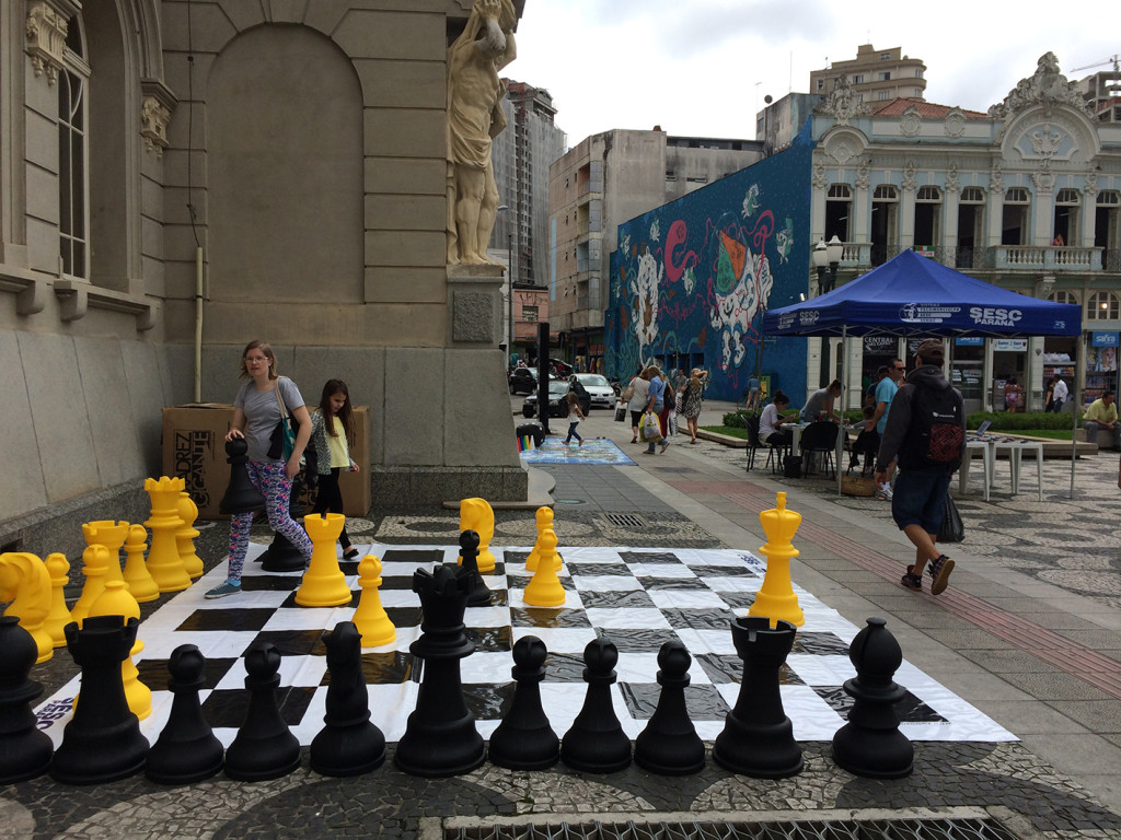 クリチバのストリートデザイン―半世紀にわたって賑わい続けるストリートとは?