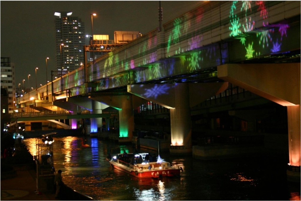 【2/24】水辺空間+道路空間の一体活用によるプロジェクションマッピング実験!?「ミズベリング×大手町川端緑道プレイスメイキング社会実験 日本橋川高架下映像照射実験カンファレンス」開催！