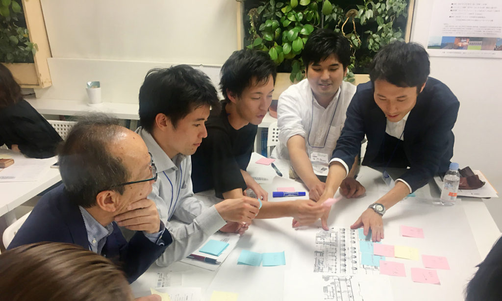 パブリックスペースをもっと豊かに！ 2カ月にわたる講座「タクティカル・アーバニズムの作法」が開講