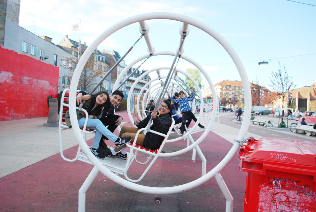 日本代表はあの遊具！ 60カ国の住民に開かれた交流を生む公園「スーパーキーレン」