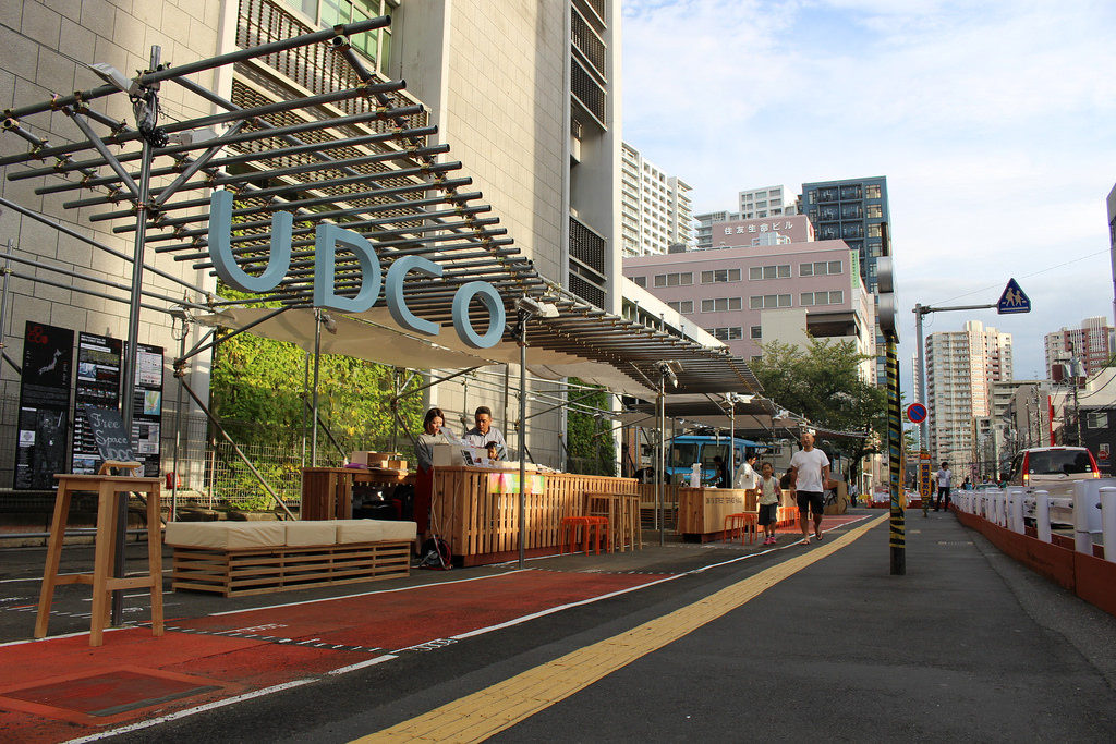 道路予定区域の開放でまちはどう変わるのか？都市計画道路・暫定地活用社会実験「おおみやストリートテラス」#レポート