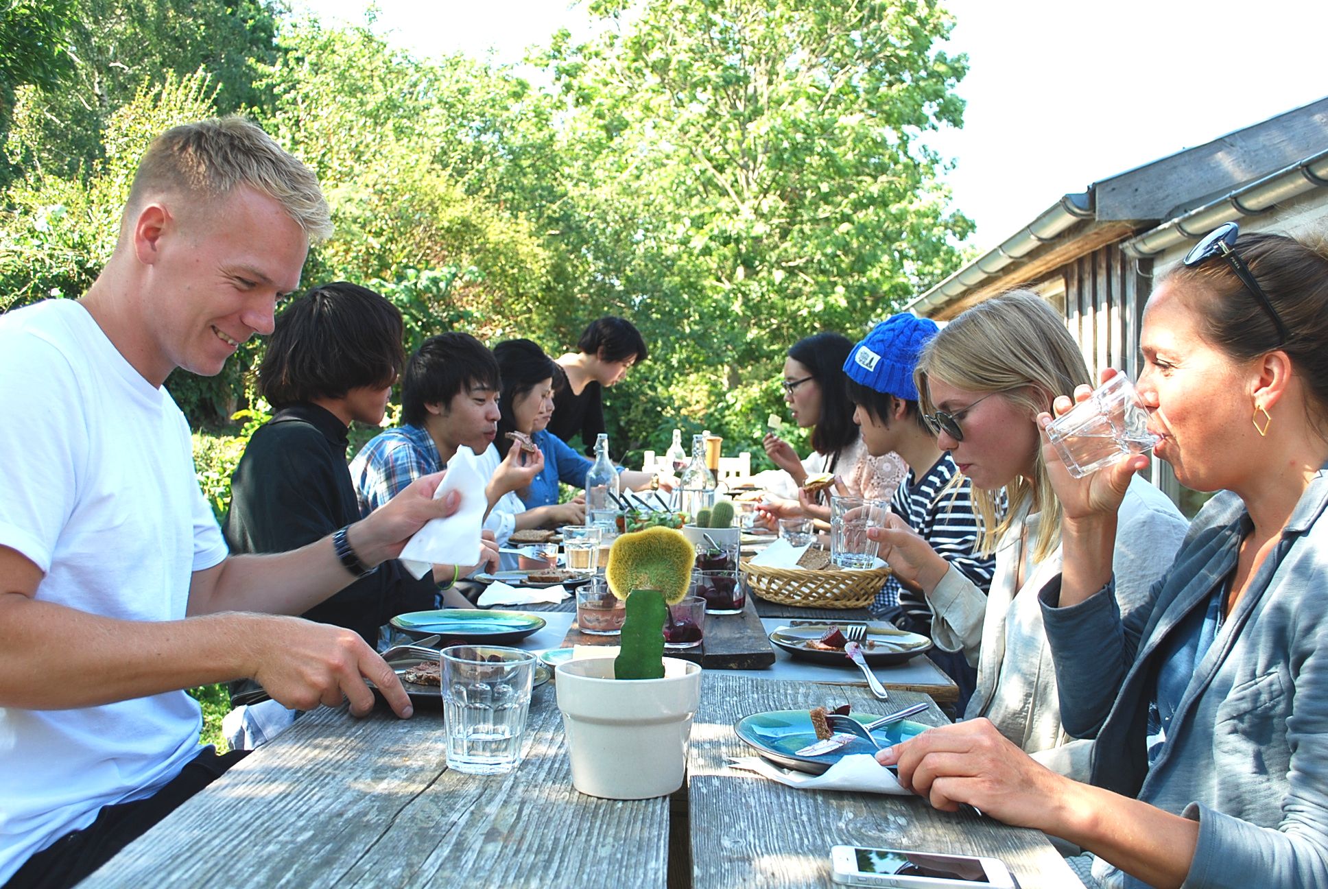 オープンカフェ天国！ コペンハーゲンの街路空間のにぎわいの秘密を読み解く