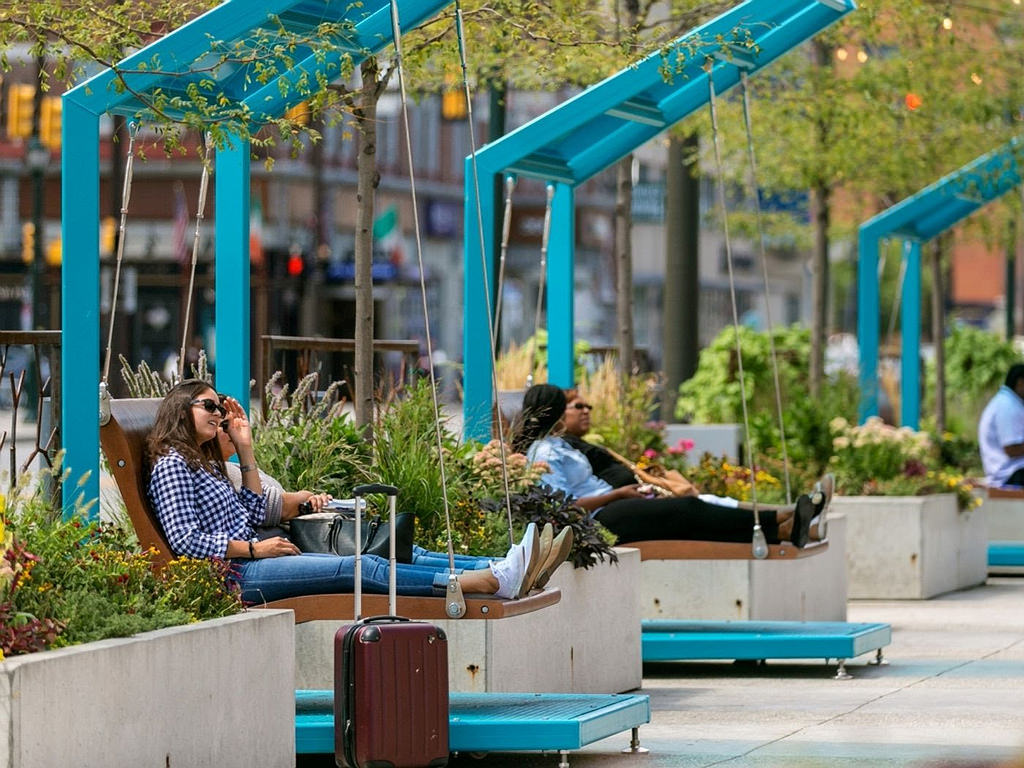 すべての都市がパブリックライフの質を高めるためにできる20のこと