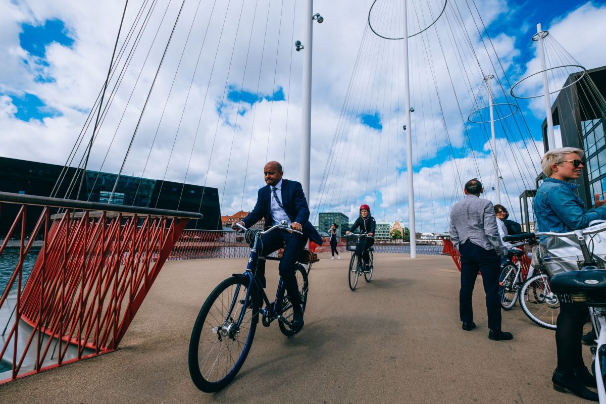 インクルーシブ・ヘルシー・プレイシス（ゲール研究所のレポート翻訳）