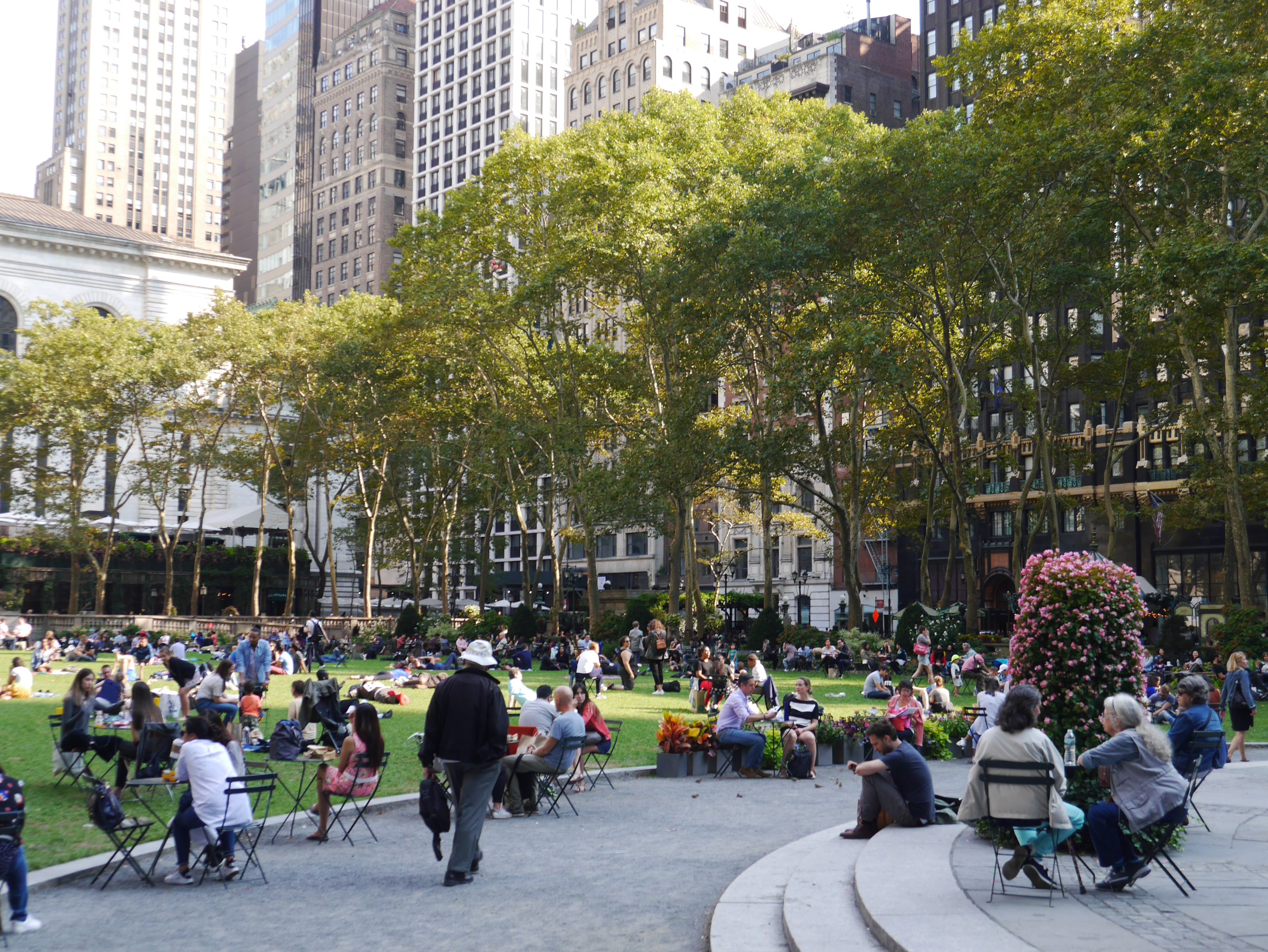 NYのパブリックスペースのデザイン審査機関 「パブリックデザインコミッション」とは？