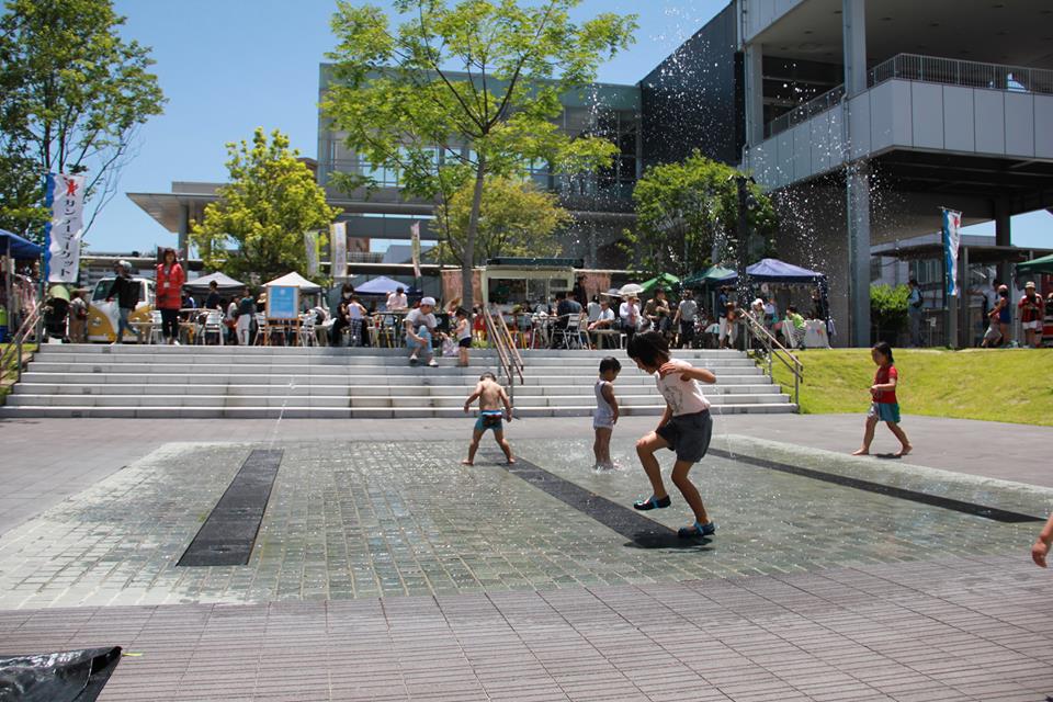 週末は駅前広場へ！ 多治見駅前の水と広場の深い関係